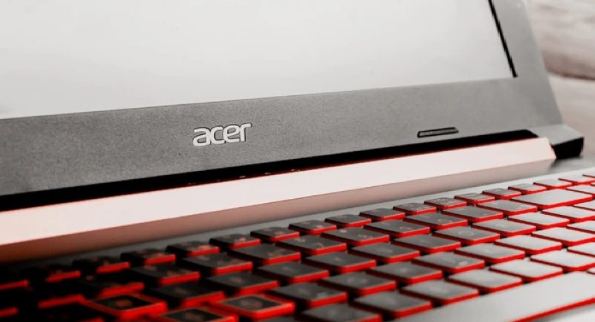 Laptop Acer aspire 4739